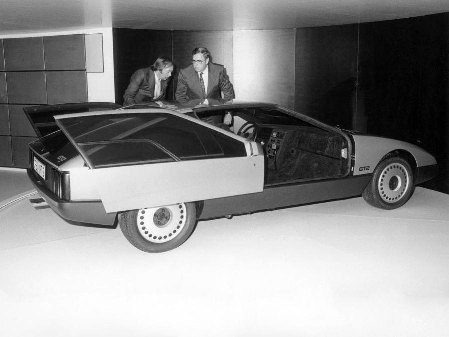  Opel GT2 Concept 1975 года  (фото 7 из 13)